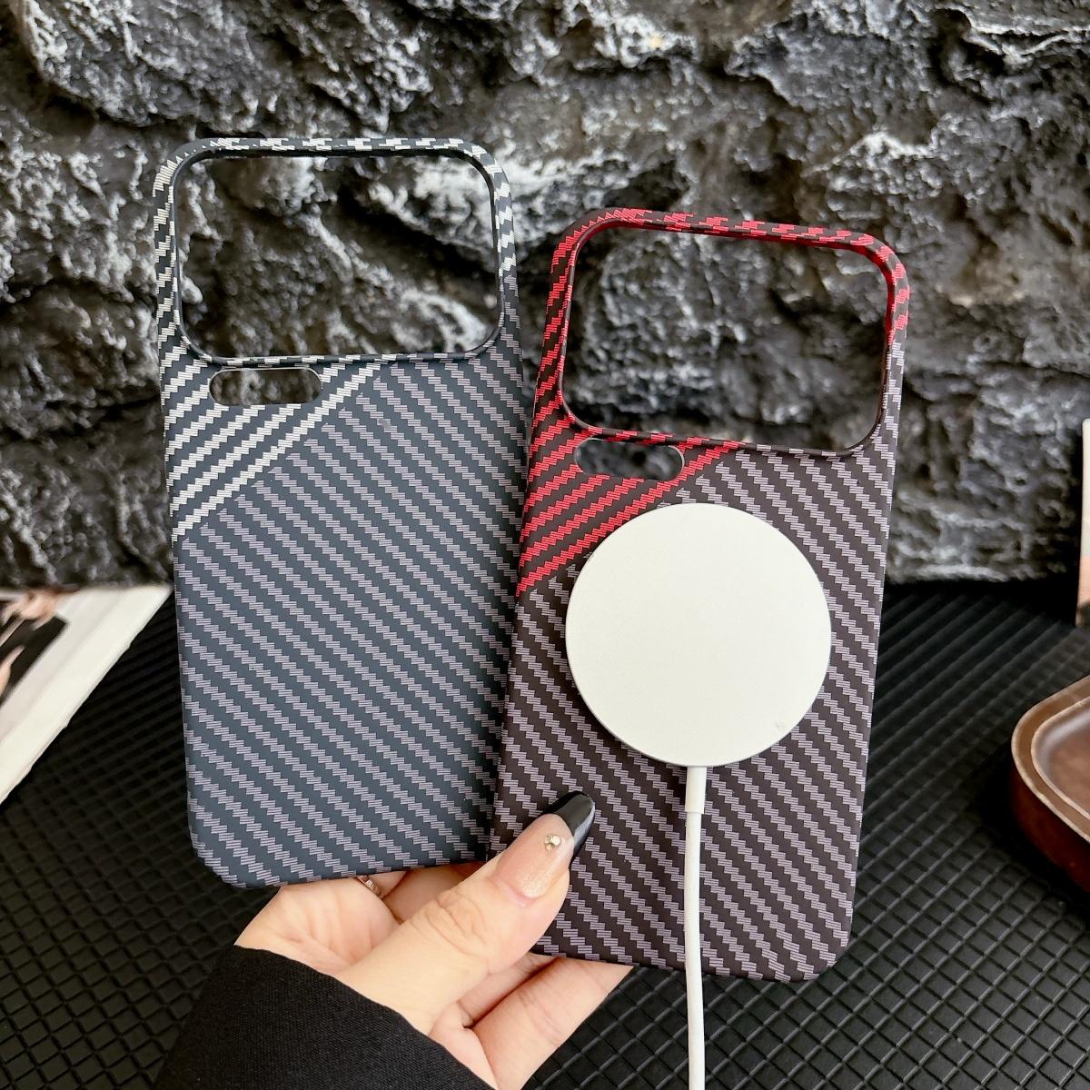 Phone Case Cswo02 Slim Carbon Fiber Kevlar Pattern For Magsafe Magnetic Case For Xiaomi 15 S 14 13 Ultra 17 Pro Max Wireless Charging Armor Cover