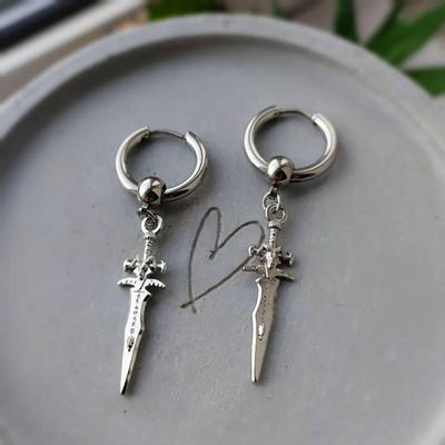 Cross-Border Punk Arrow Hip Hop Street Couple Earrings - Trendy Men's Sword Studs