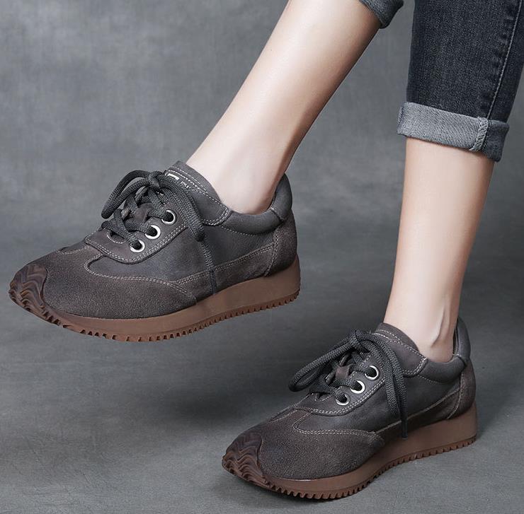 

Британский стиль шнуровка женские кроссовки из натуральной кожи на плоской толстой подошве обувь для путешествий 2025 новые повседневные кроссовки модная обувь 40 серый