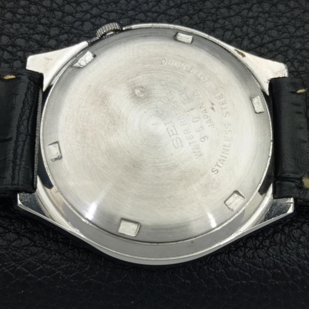 SEIKO AUTOMATIC VINTAGE 7019A JAPAN MENS SILVER COLOR DIAL WATCH a702326-5 R124-a702326