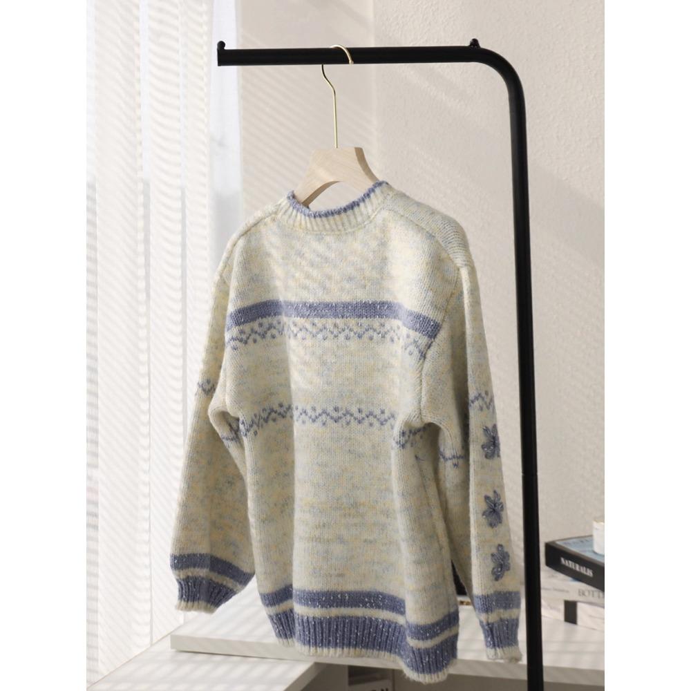 Women Sweaters Knitting Basic Embroidered O-Neck Style Loose Pullover Sweater
