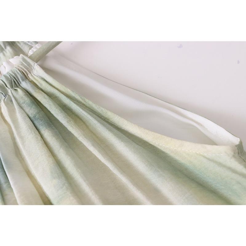 Oil Swoosh Stahovací šňůrka Neck Design Brzy na jaře