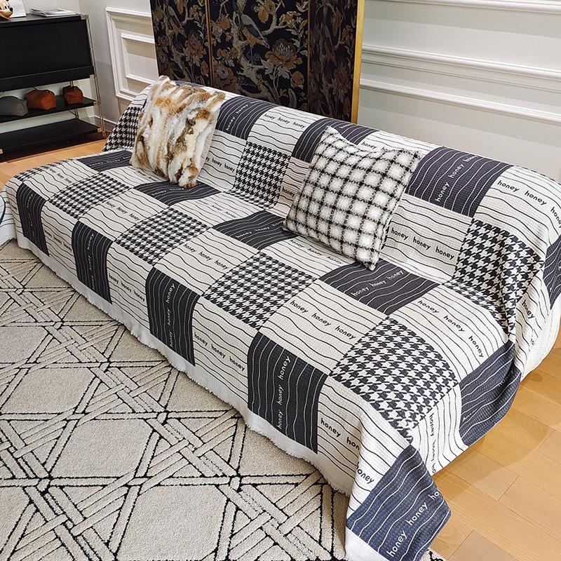 Полотенце для дивана с геометрическим узором — фото 22