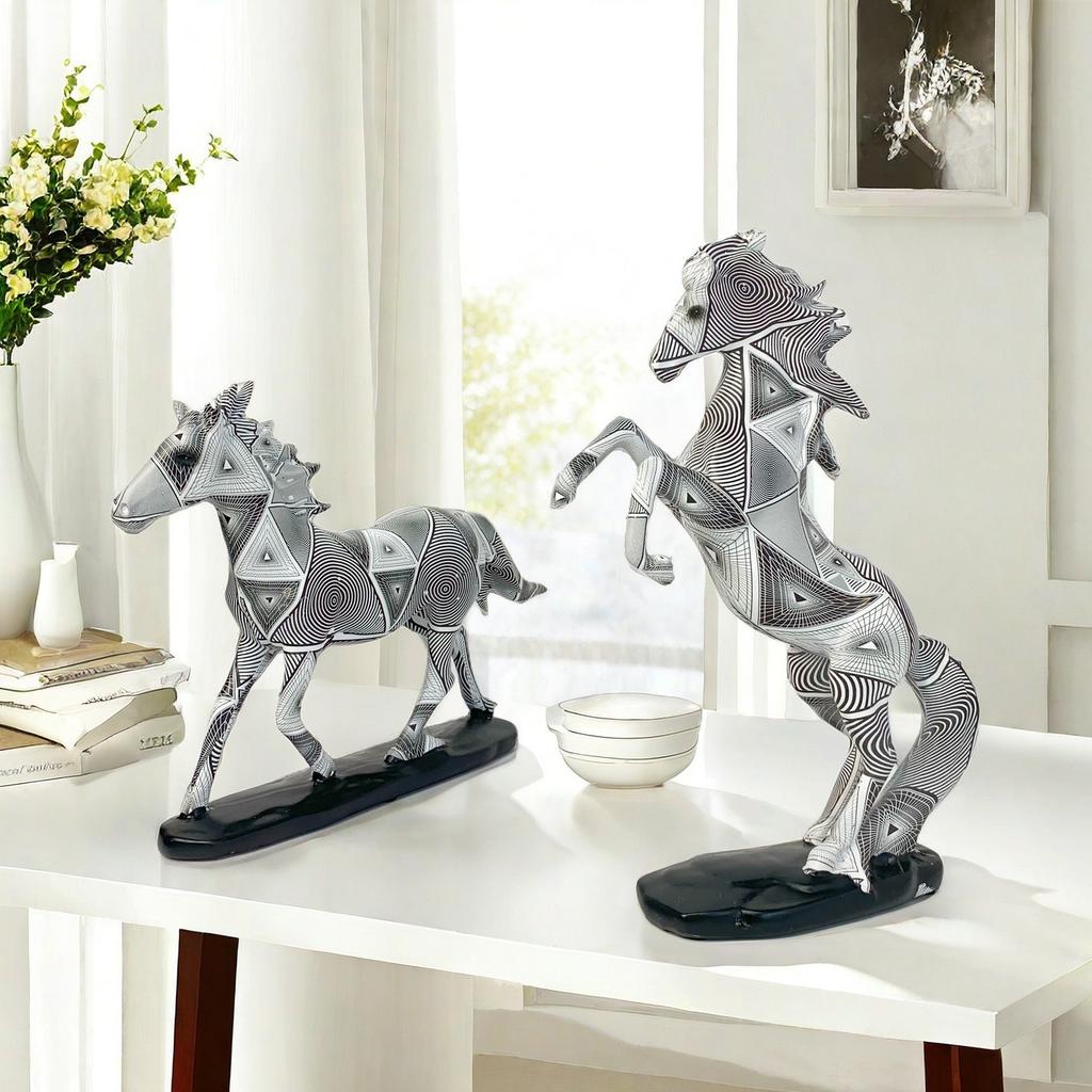 European-style Colorful Graffiti Water Transfer Horse Success Resin Crafts Ornaments Living Room Top Entrance Wine Cabinet Decoration Supplies Home