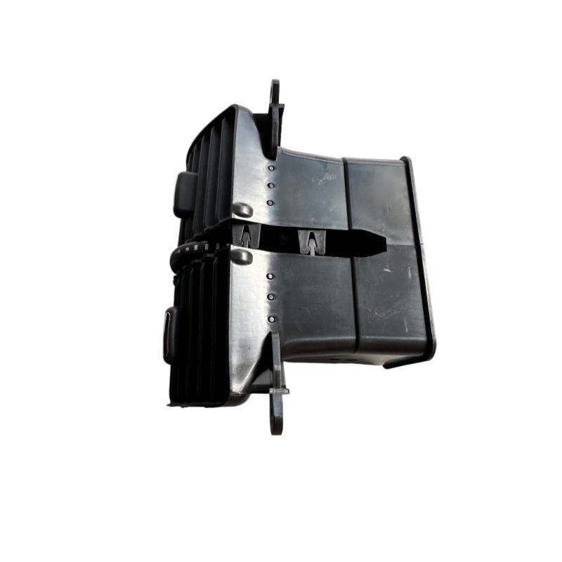 Rear Air Conditioning Vent for Magotan B6B7 LCC, Armrest Box Louver, 8 Blades, Model 3CD819203