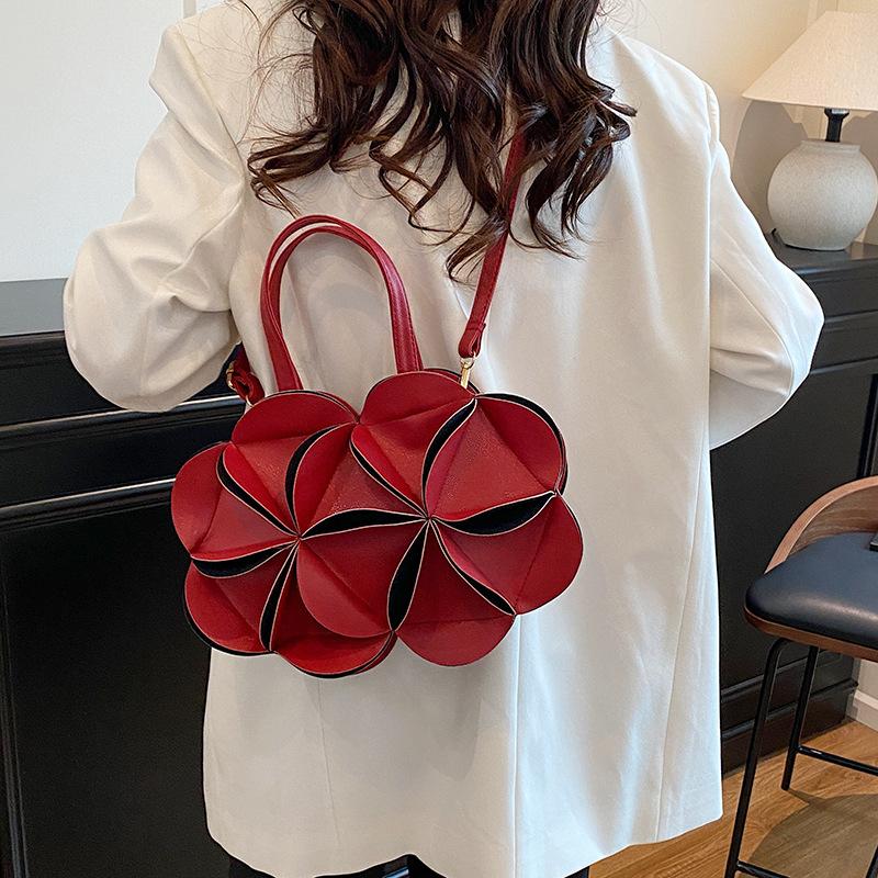 Cute Flower Shape Bag Women's 2025 Summer New Mori Niche Design Shoulder Bag Splicing Crossbody Tote Bag