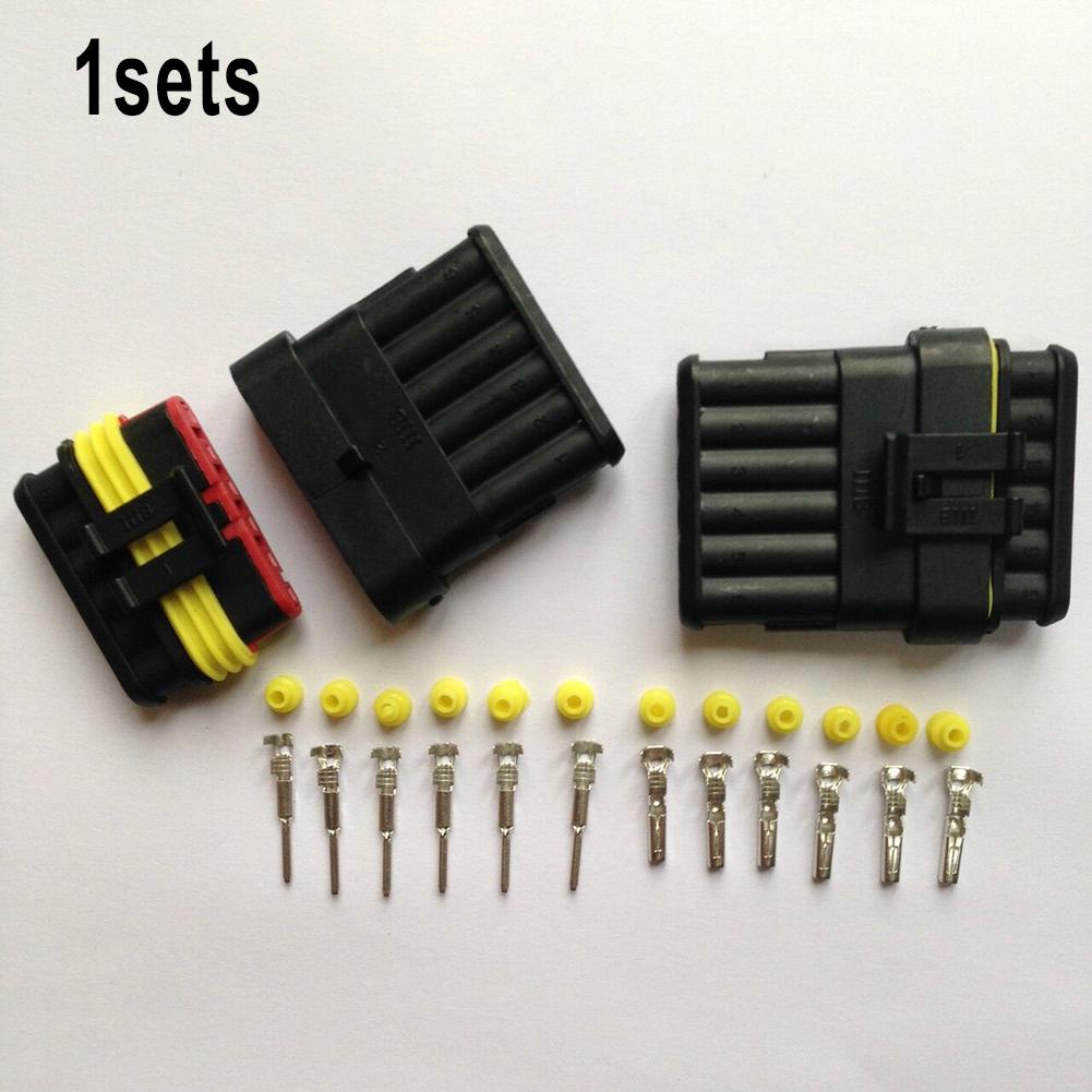 Waterproof and Dustproof Connector Set for Reliable Electrical Connections