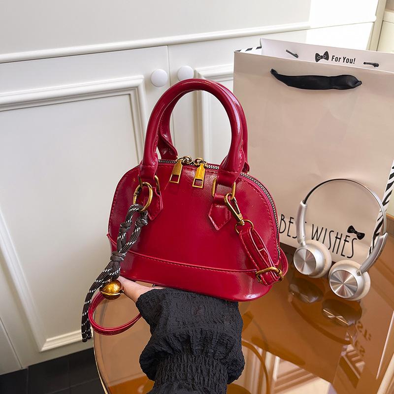 

Handbag Fashion New Retro Shoulder Bag Women s Contrast Color Popular Portable Crossbody Shell Bag Without pendant красный