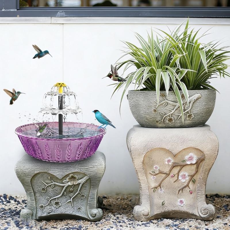 Plastikowa fontanna solarna do ogrodu, poidełko dla ptaków, z dynamicznym strumieniem wody tworzącym hipnotyzujące kaskady