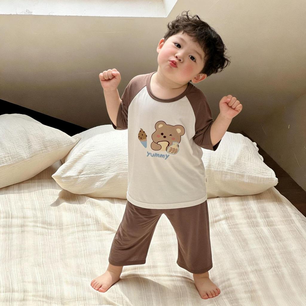 Sommer-Schlafanzug-Set mit Sieben-Ärmeln aus Eis-Seide für Kinder – Süße Loungewear für Jungen & Mädchen