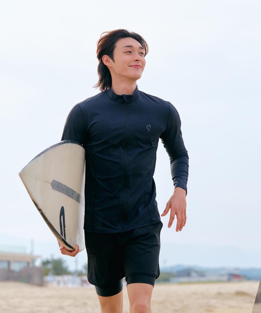 Wikeunain Hunter Zip-Up Long Sleeve Rash Guard 2 Colors