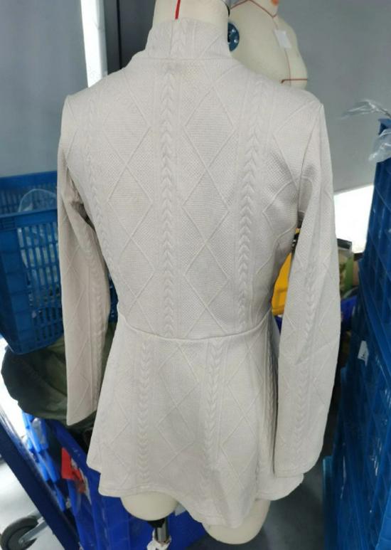 Jacquard 2025 Women's Textured Button Long Sleeve Light Luxury Overcoat