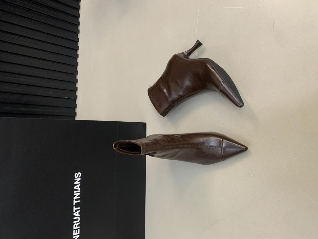 2025 Autumn and Winter New Pointed Simple Thin Heel High Heel Thin French Women's Short Boots Thin Boots