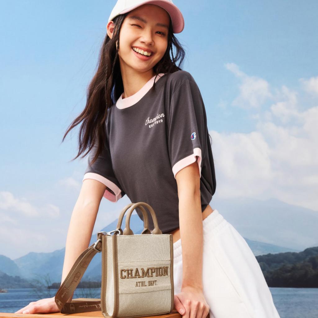 Champion Campus Phone Tote Casual Fashion Simple Color Block Retro Classic Logo Tote Bag Small Unisex Tote Bag U5AACPU27