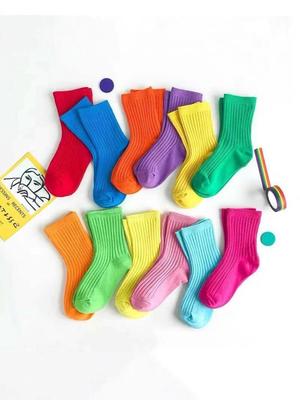 Fluoreszierende gekämmte Baumwollsocken für Kinder - Trendige Frühjahrs-/Sommer-Einfarben für Jungen & Mädchen