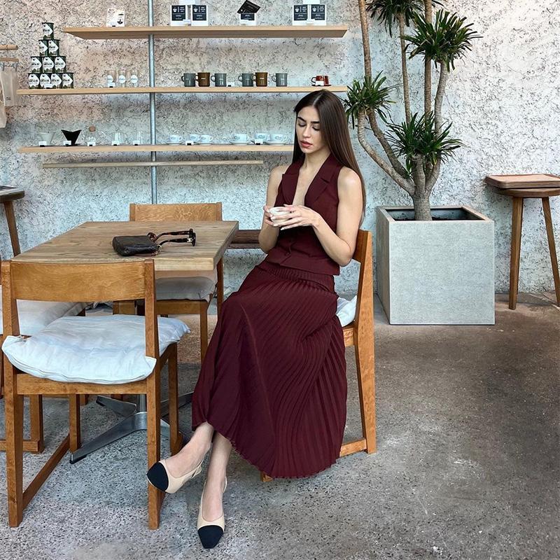 Jednobarevné šaty ke kotníkům Sety Plisované sukně Výstřih do V Bez rukávů Vesta Jednořadé Dvoudílné Volné Knoflíky Business Lady 2025