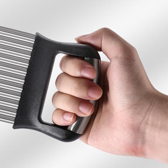 Sharp Blade Vertical Force Potato Cutter Easy to Clean Cut Wavy Potato Chips Stainless Steel Ergonomic Handle Crinkle Slicer for Burger Shop