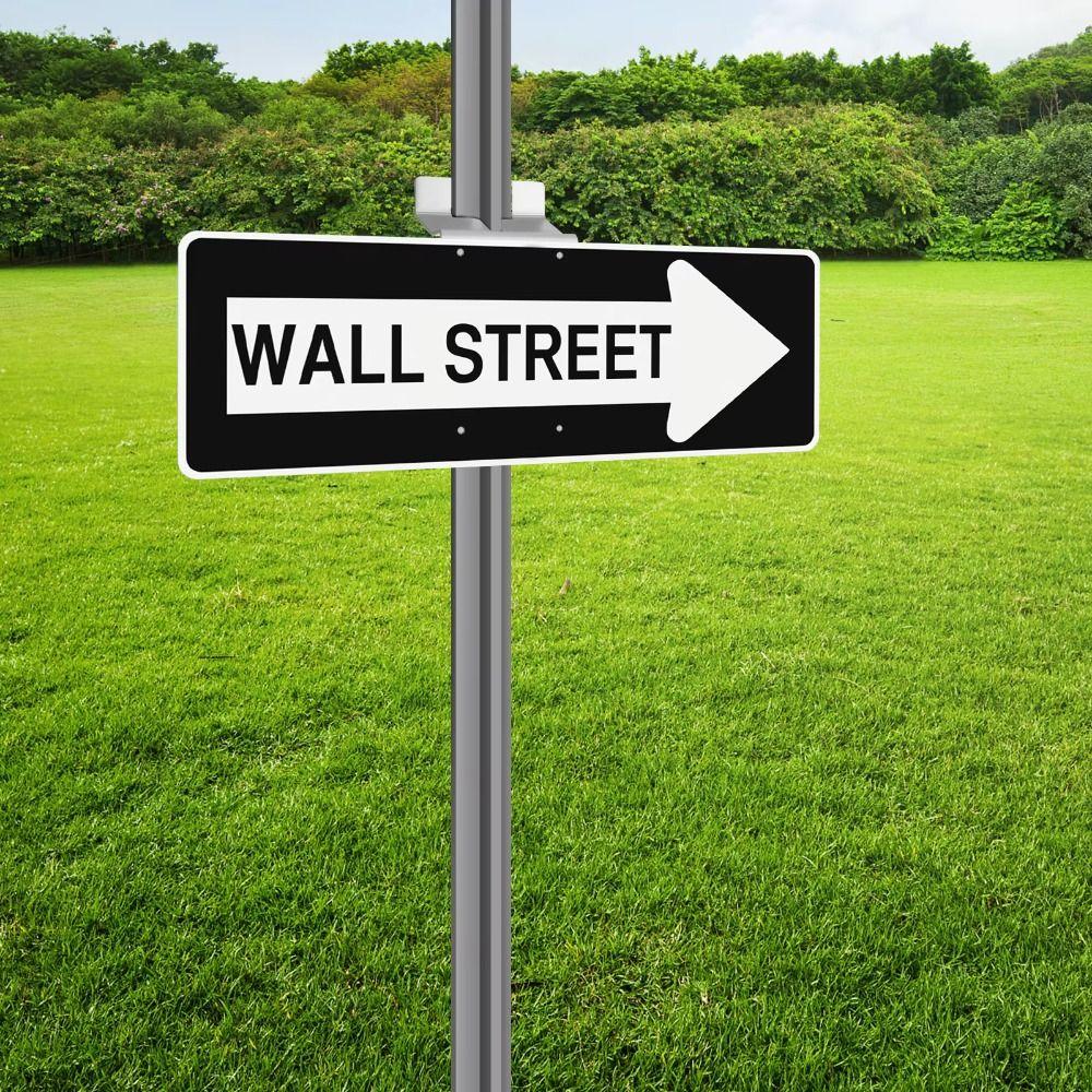 Sturdy 3 Inch T-Post Mounting Bracket Sleek and Minimalist Design Support Vertical Mounting Bracket Convenient Weather Resistant