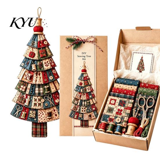 Accroche Murale Festive pour la Maison DIY Kit d'Assemblage Arbre de Noël Patchwork Surdimensionné, Ensemble d'Assemblage Tissu à Carreaux Rétro Décoration avec Ornements pour la Décoration des Fêtes Et