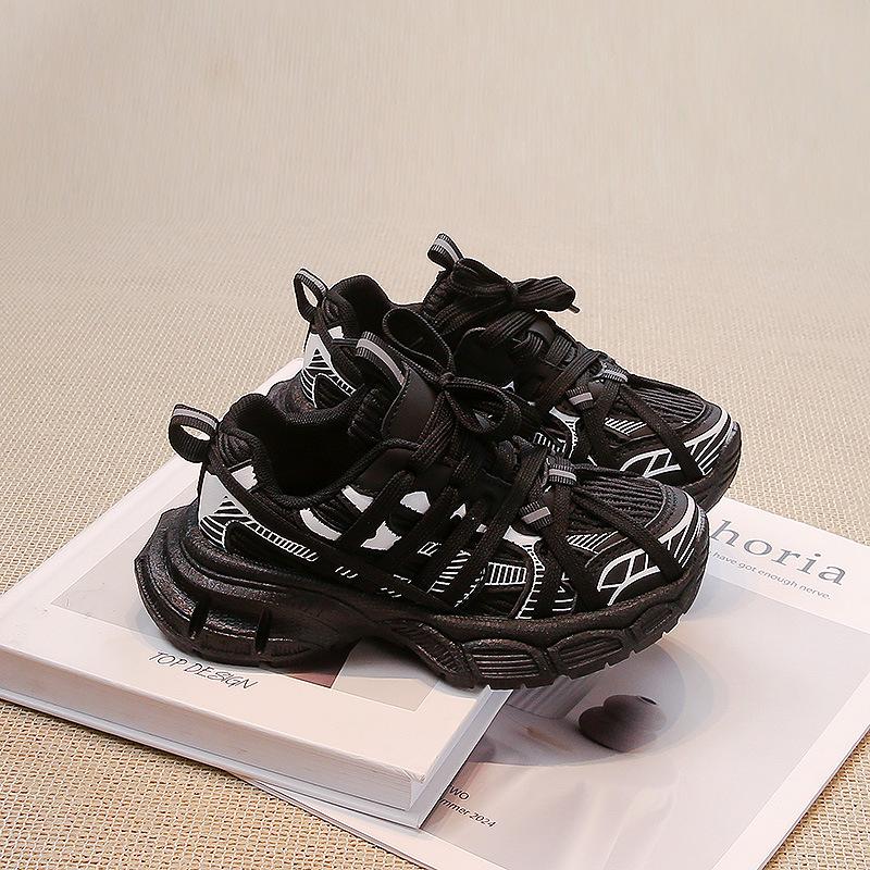 

Летняя модная спортивная обувь из сетки 2024 года для детей — универсальный повседневный стиль для детей старшего возраста Price for 1000 pairs чёрный