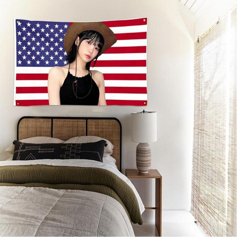 American Flag Tapestry with Cowgirl Western Style Vintage Americana Wall Hanging for Bedroom Dorm Party Decor 100X70CM