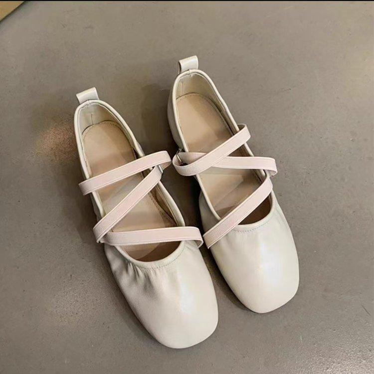 

Soft leather round head shallow mouth single shoes women s spring and autumn new retro Doudou shoes gentle fairy ballet flat grandma shoes 40