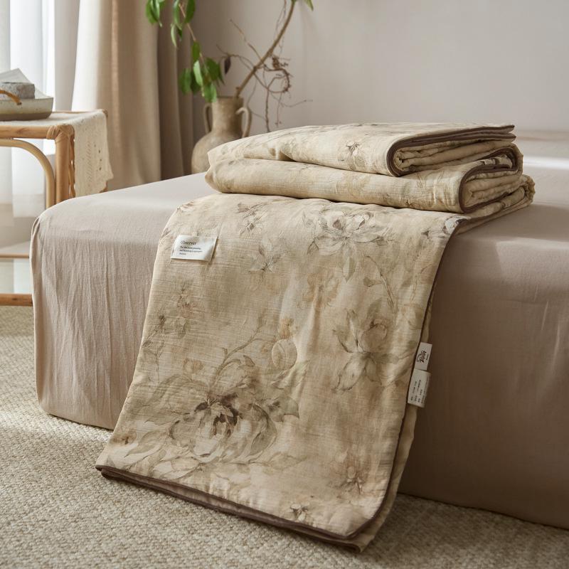 2026 Spring/Summer French Chic Cotton Linen Cooling Quilt for Dorms and Homes