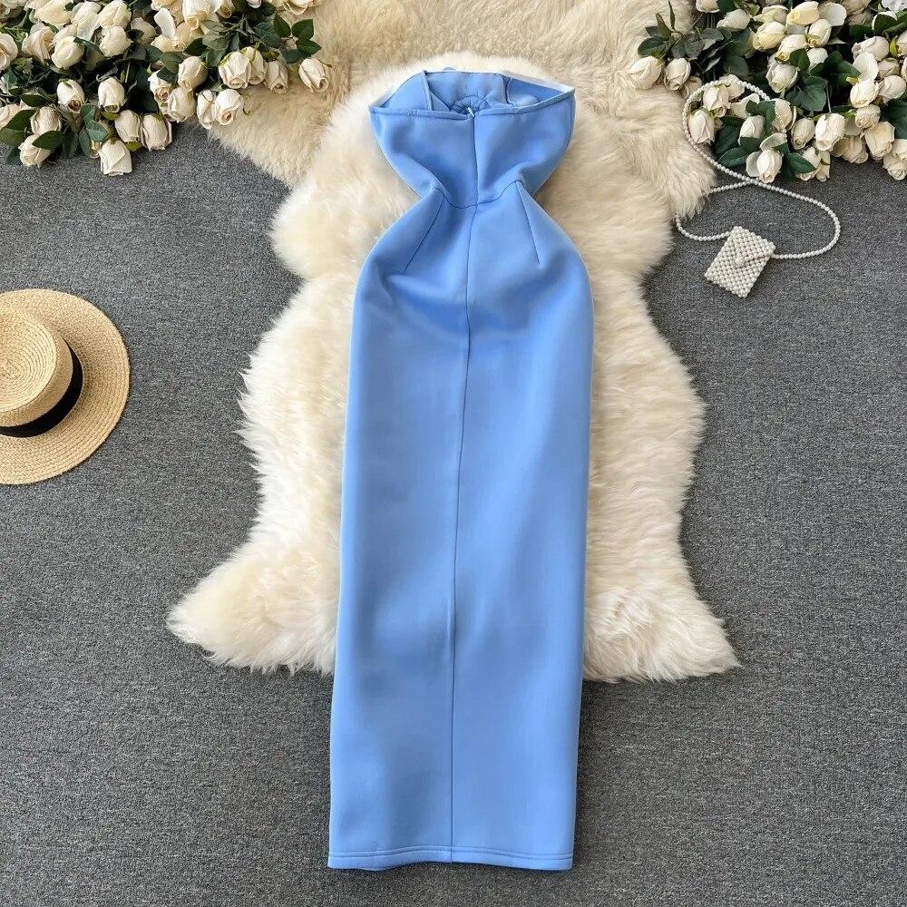 Элегантное платье с открытой спиной и высокой талией — фото 6