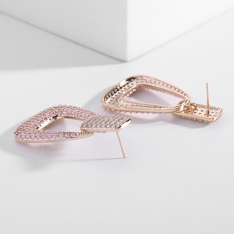 SUYU Autumn New Geometric Design Inlaid With Cubic Zirconia Exaggerate Atmosphere And Fashion Style Earrings