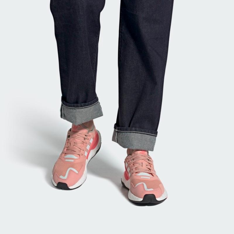 Adidas Originals Day Jogger Pink Women's Sneakers FW4828