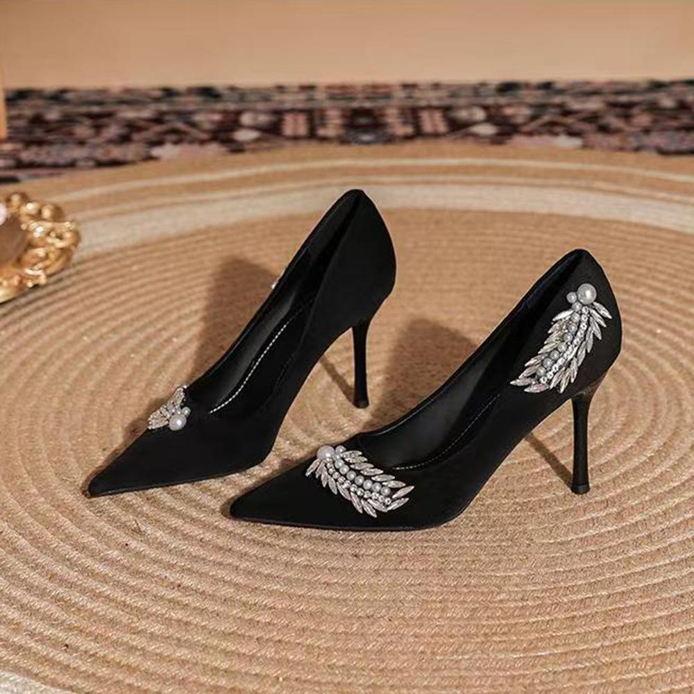 Rhinestone Pointed High Heels Women's Autumn 2025 New French French Temperament Not Tired Feet Professional Shallow Mouth Single Shoes