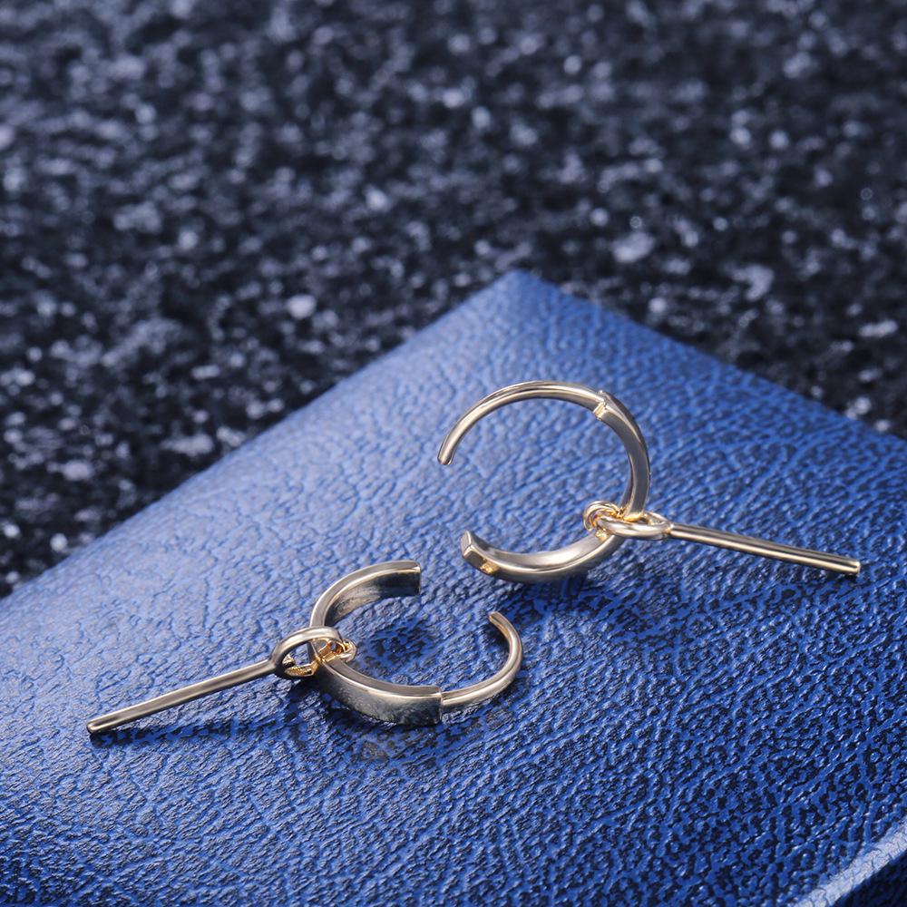 Modische Schlichte Metallohrringe Damen Modenschau Vielseitige Ohrringe Trendiger Ohrschmuck