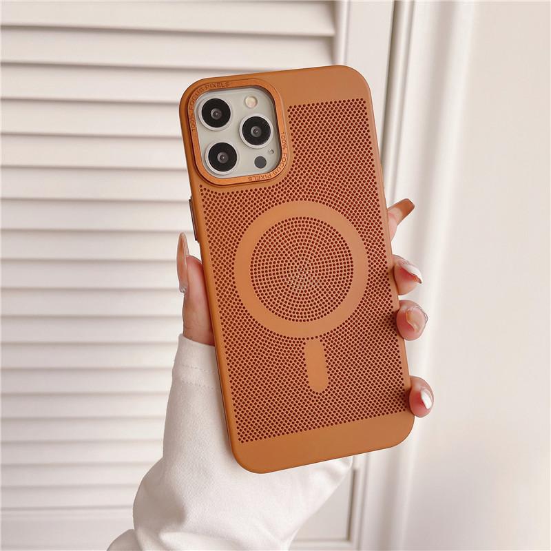 Camera Big Hole Grid Heat Dissipation Magnetic PC Case For iPhone 12 11 Pro Max Non-Slip Anti-fingerprint Back Protector Shell Cover