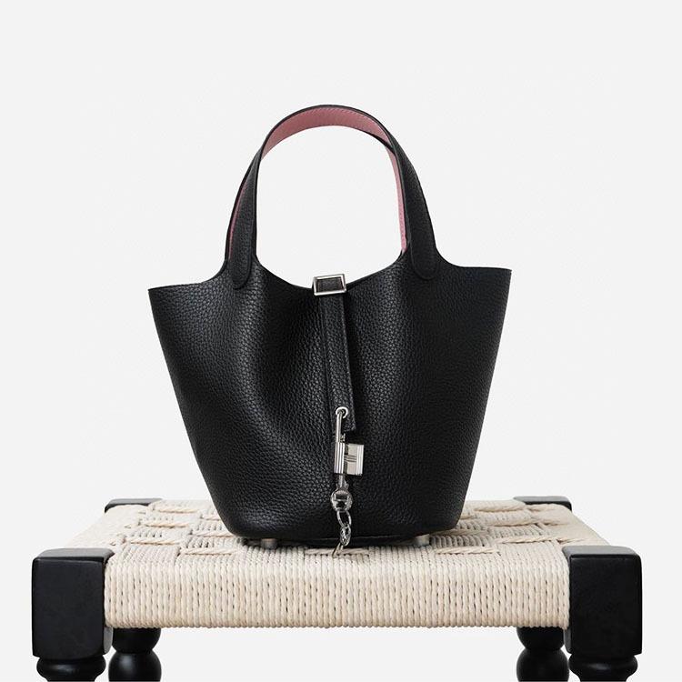 

High-end custom-made semi-hand-sewn wax thread vegetable basket, imported TC leather water bucket, steel and hardware, versatile commuting handbag Semi-handmade wax thread - gift box чорний