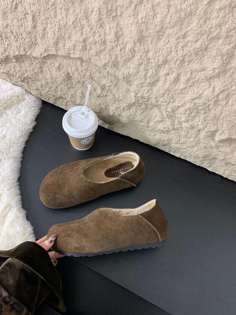 2025 new shallow mouth warm fluff cotton ladyshoes women wear outside winter wear inside one pedal lazy single shoes