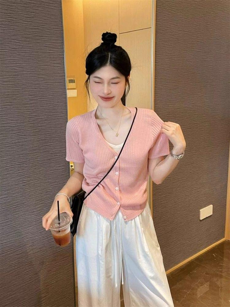Korean Style V-Neck Two-in-One Knitwear: Summer 2025 Short-Sleeved T-Shirt.