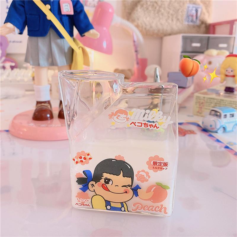

Kawaii Strawberry Square Milk Carton Glass Water Cup Creative Cute Home Breakfast Juice Coffee Mugs Clear Heat Resistant Tea Cup 301-400ml