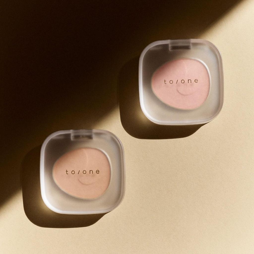 Petal Float Blush 04 Bare Shine Powder Blush for a look to/one lustrous, three-dimensional
