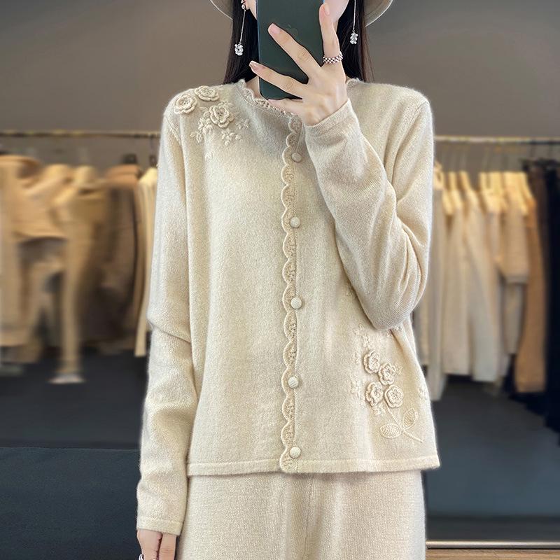 Women's 100% Pure Wool Knit Cardigan - Long Sleeve, Warm, Comfortable, Loose Fit, Slimming, Versatile Sweater.