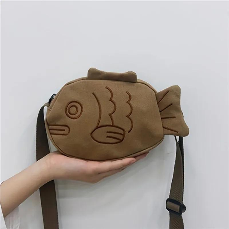 Yogodlns Fish Shape Canvas Messenger Bag Fashion Cute Embroidery Portable Zippered Small Purses Handbags Mini Crossbody Bag