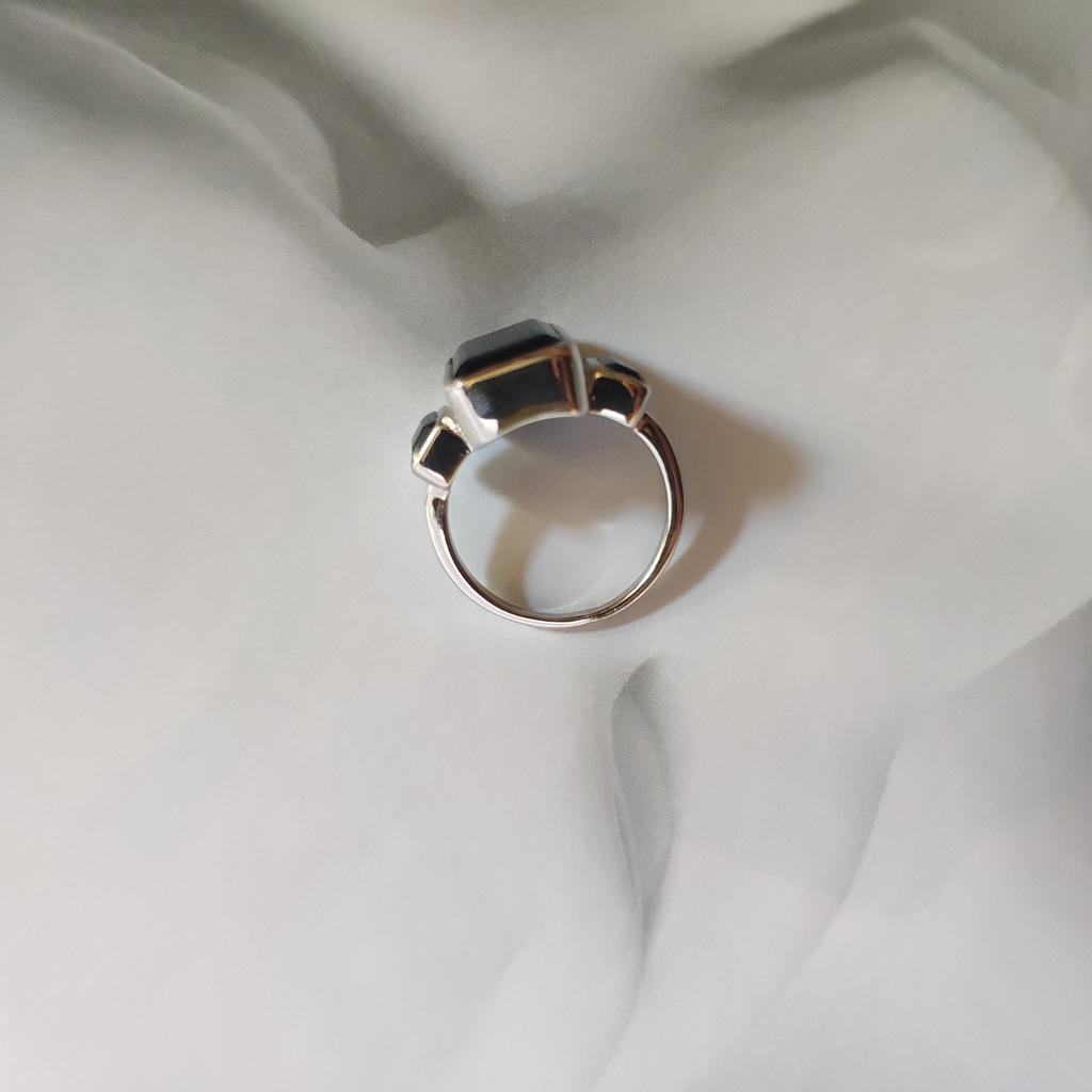 Серебряное кольцо с натуральным ониксом 7.808ct (2127468)