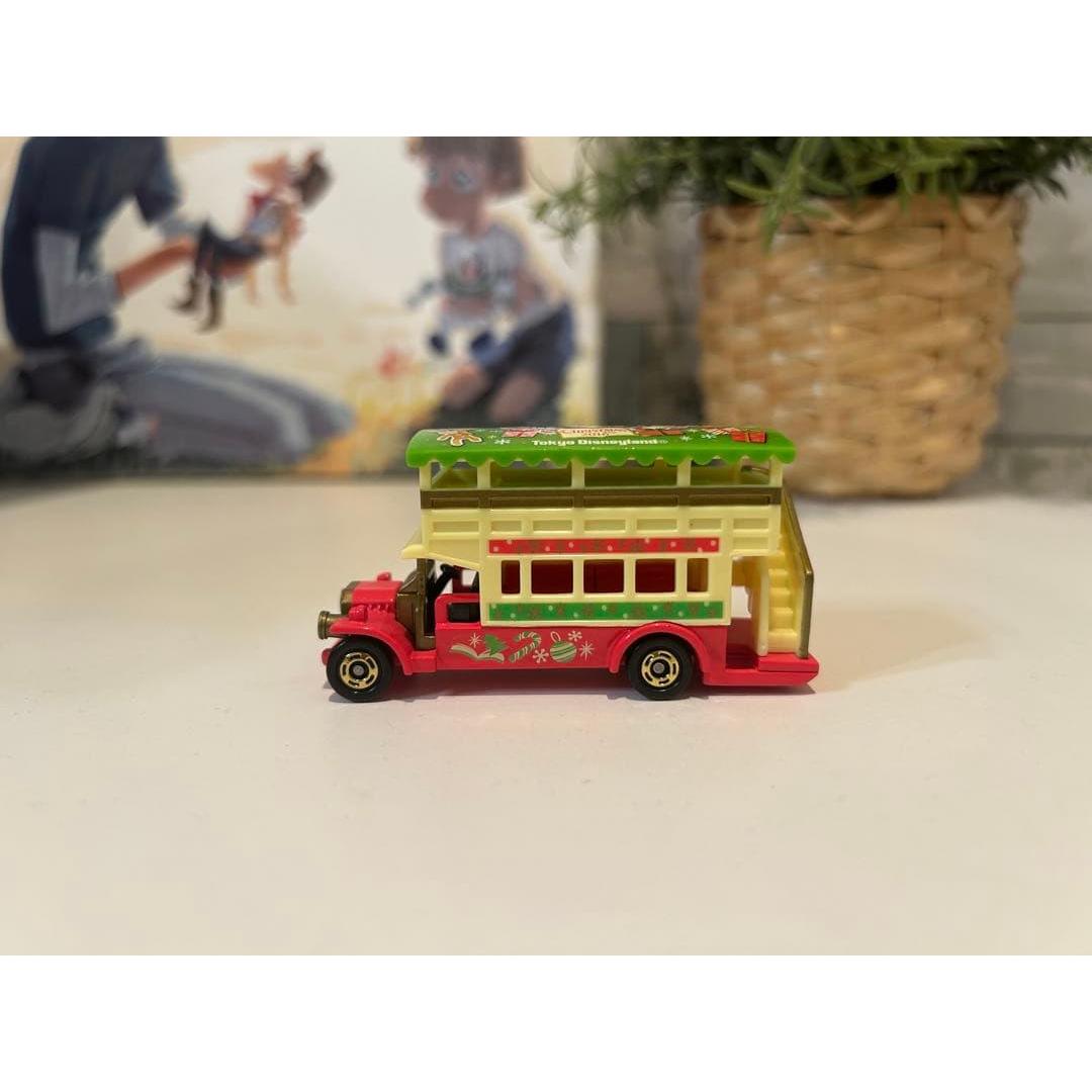 Used Tokyo Disney Resort Tomica 145 Disneyland Christmas 2016