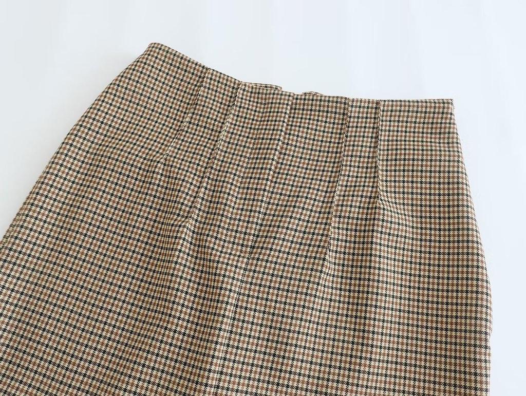 2024 Women's Winter Plaid Double-Breasted Suit Jacket & Straight Skirt - European & American Style