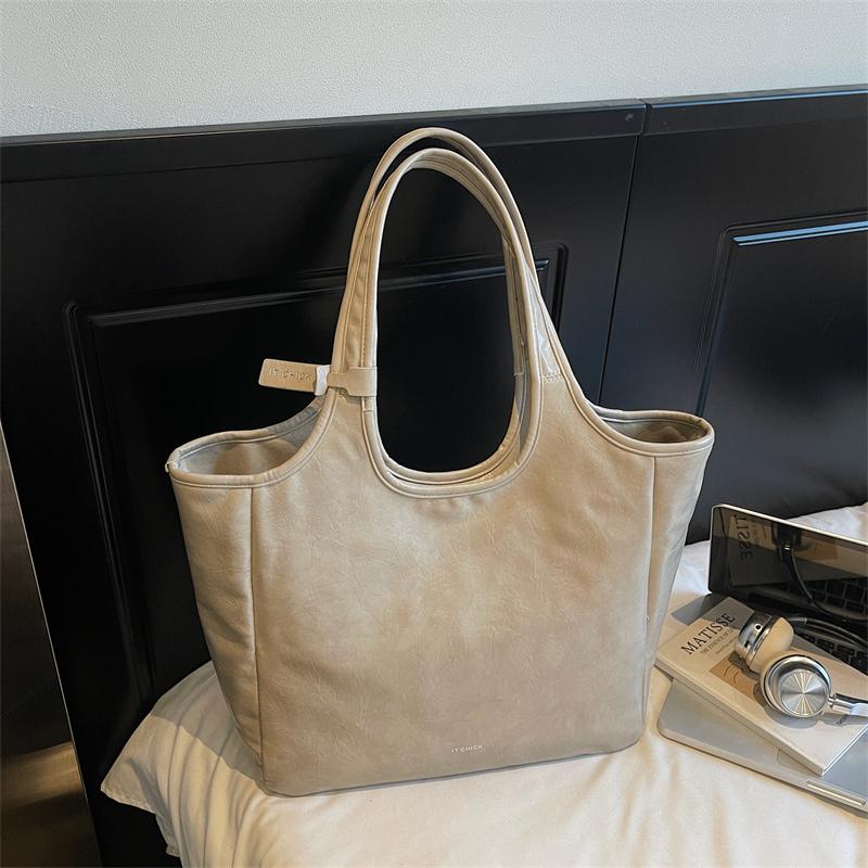 Large Capacity Commuter Tote Bag Women's Underarm Bag Shoulder Handbag