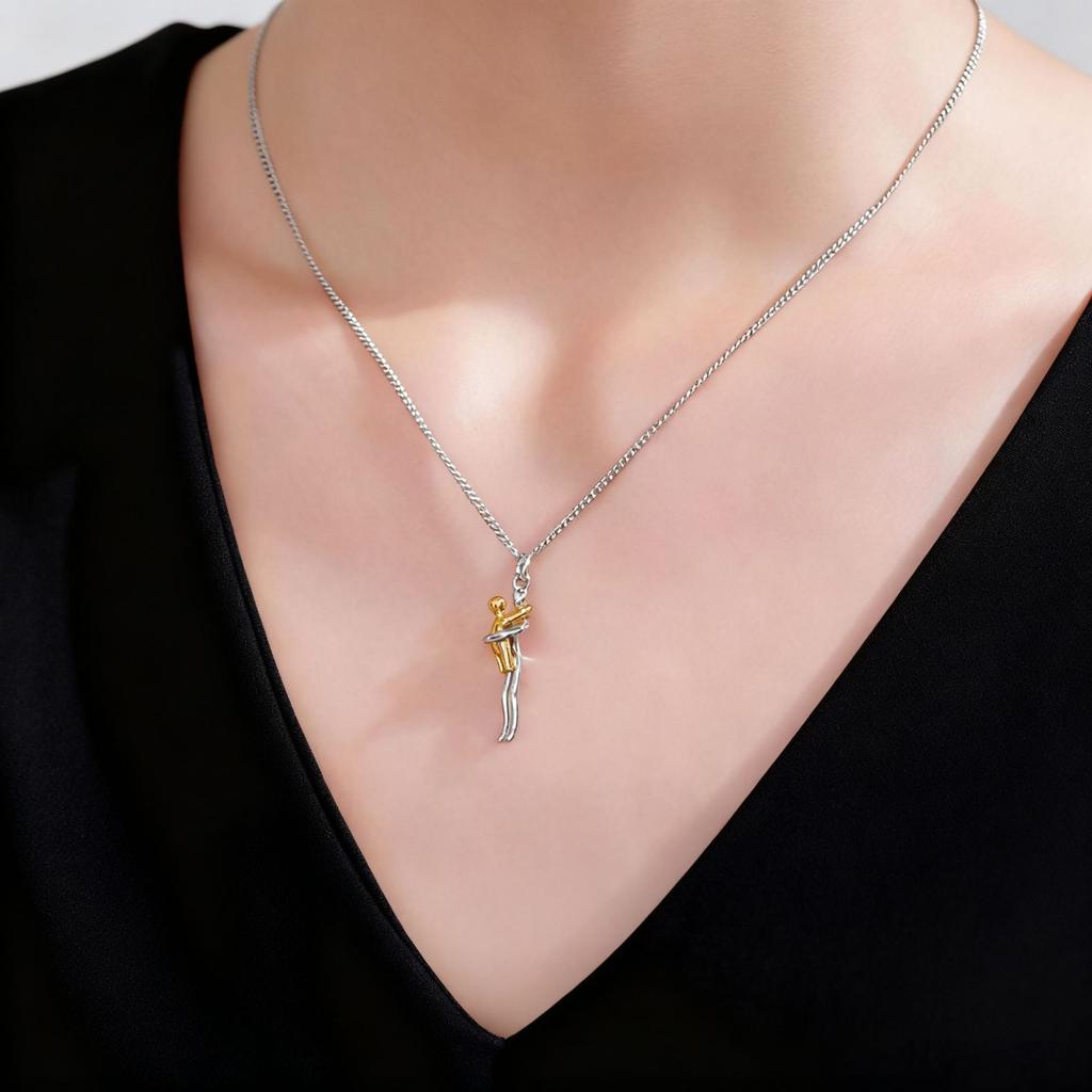 Collana a Forma di Madre che Abbraccia, Pezzo Unico in Acciaio Inossidabile 316, Stile Cartone Animato Carino, Placcata K, alla Moda, Mix Bicolore, Versatile per Uso Quotidiano e Sportivo