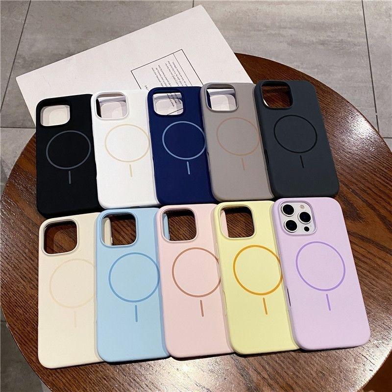 Applicable to iPhone17 magnetic suction ring liquid silicone mobile phone case large hole Apple 16 Pro Max anti-drop protective case