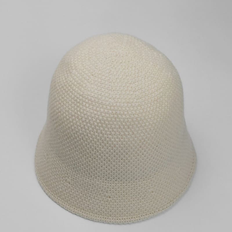 LALA Ull Handstickad Mössa - Elfenben