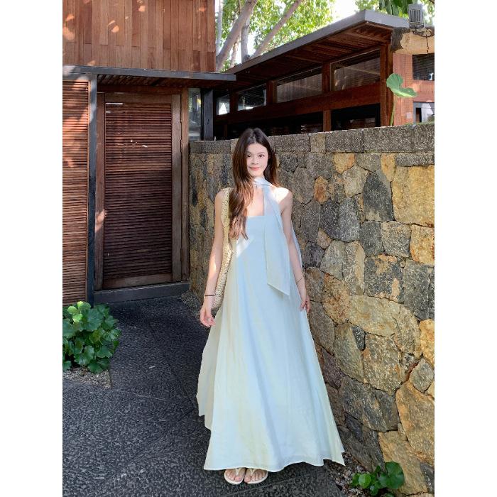 2026 Summer New Gentle Vacation Style Design Sense Atmosphere Elegant Temperament Suspender Long Dress Dress Female Chic