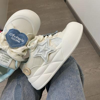 Nouvelles chaussures de skate pour femmes 2024 printemps nouvelles chaussures décontractées polyvalentes à semelle compensée chaussures décontractées polyvalentes et légères chaussures pour femmes confortables