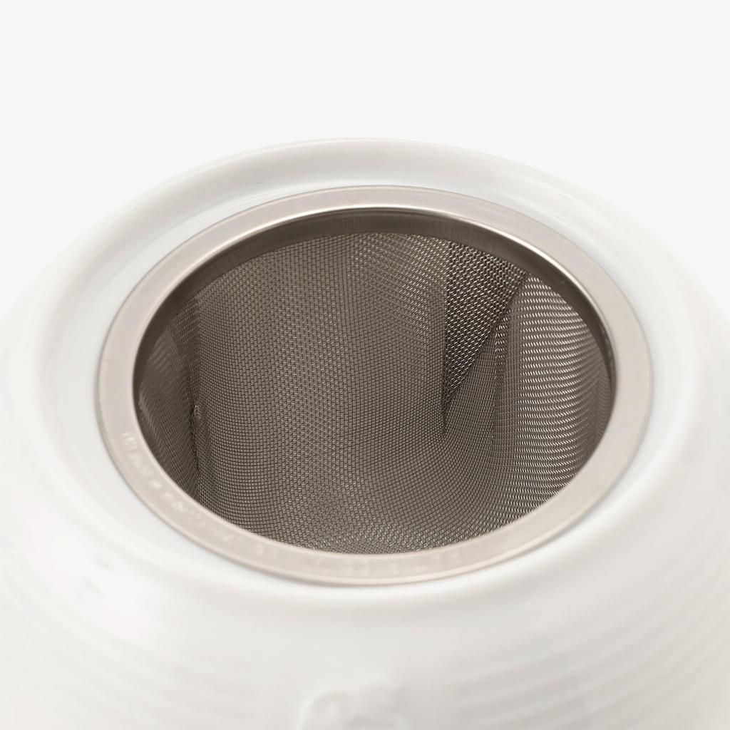 Afternoon Tea Living Teapot BJ37 with Tea Strainer, Parallel Ivory